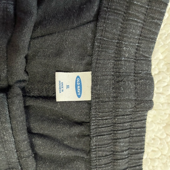 Old Navy Linen shorts - Picture 3 of 3